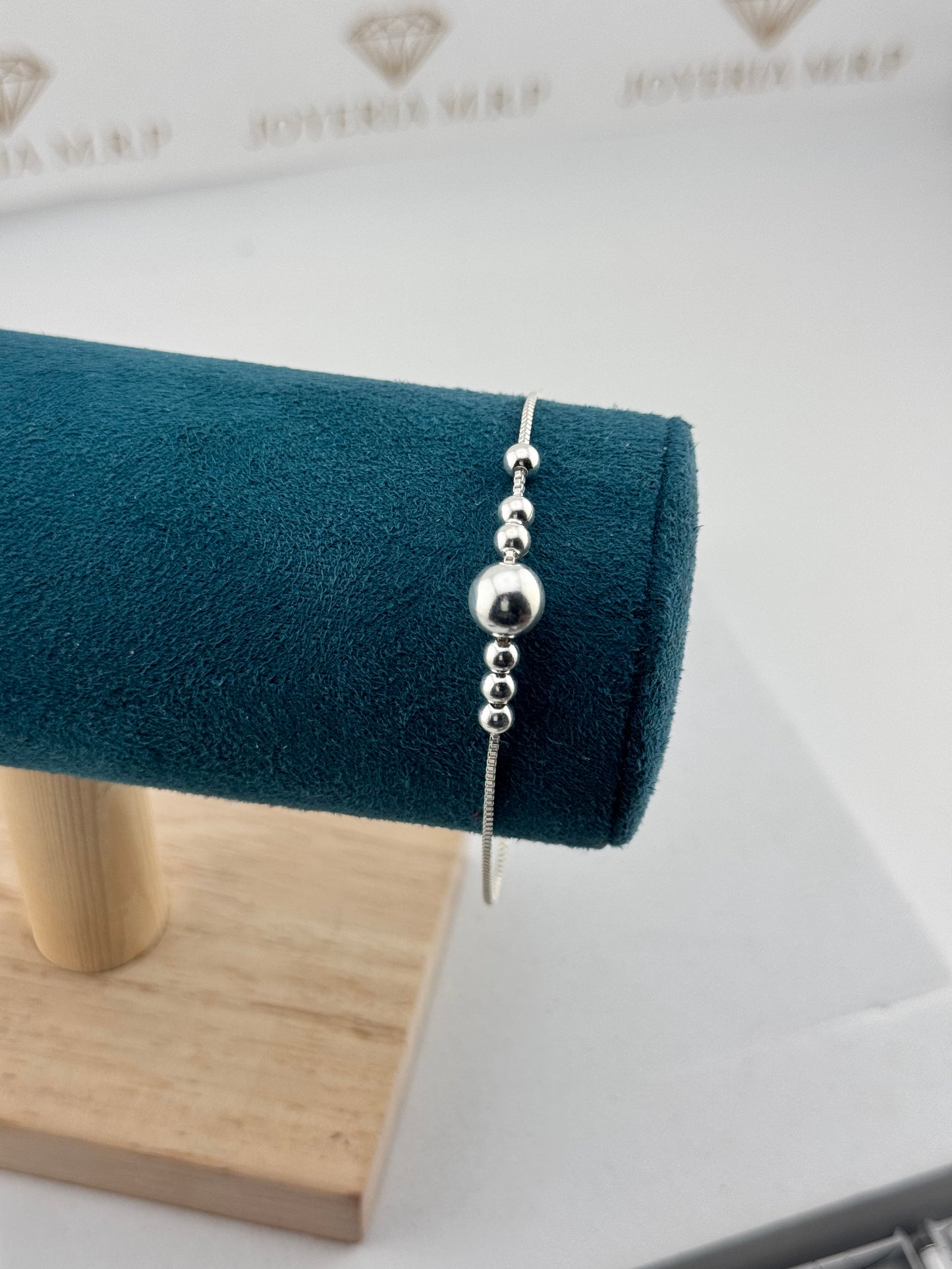 Pulsera Esferas Graduadas Ajustable – Plata 925