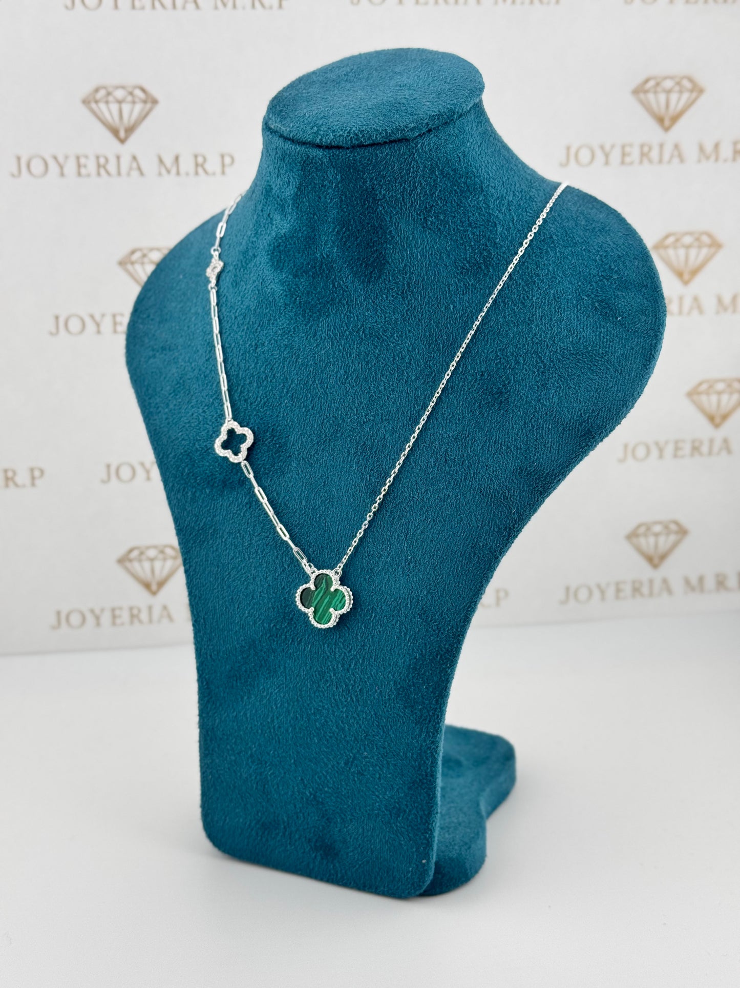 Gargantilla Trébol Verde Asimétrica – Plata 925