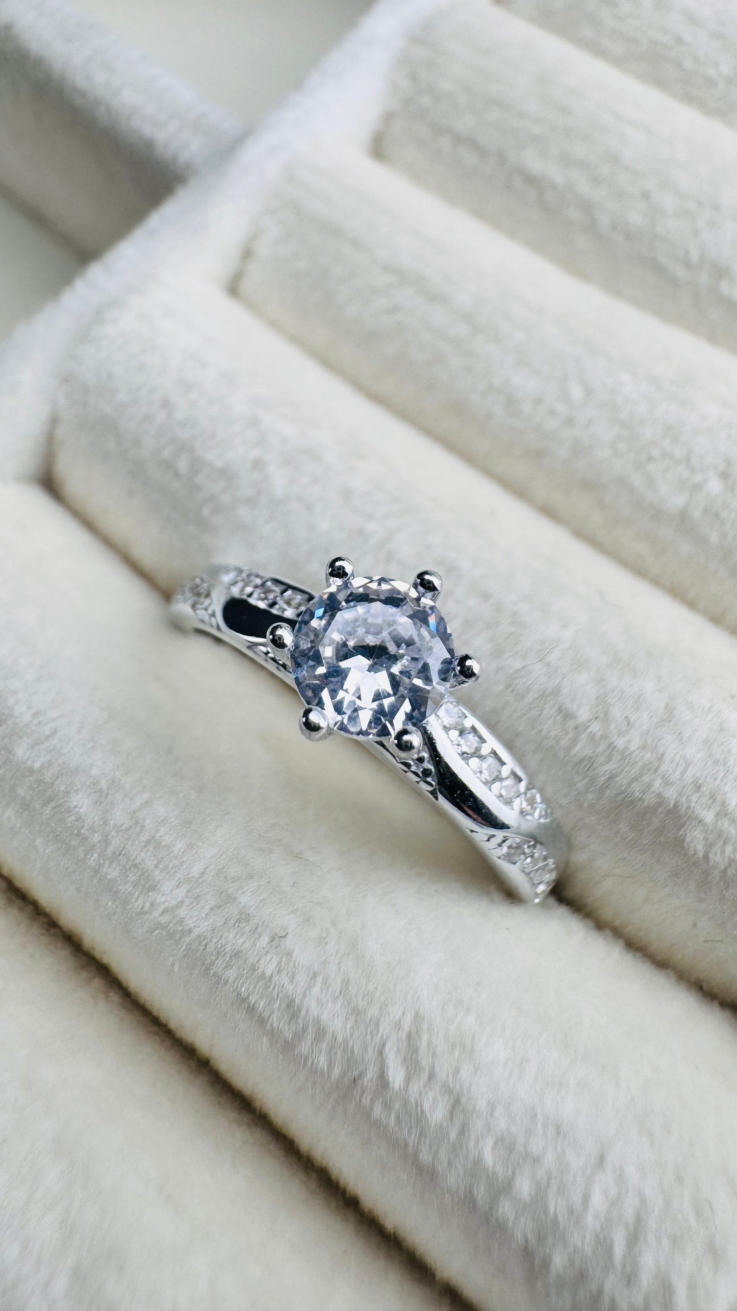 Anillo Alessia en Plata 925 – Talla 7.5
