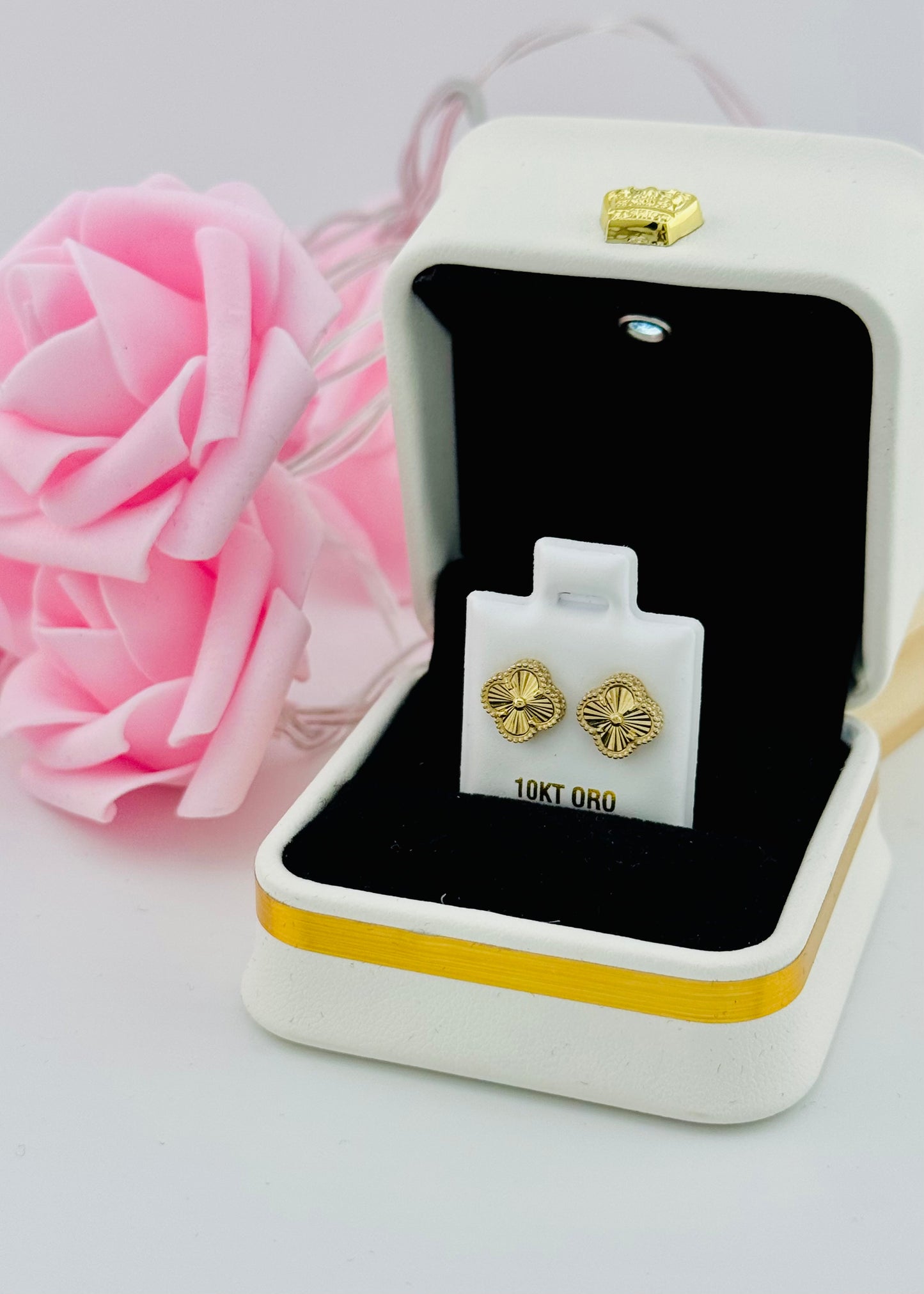 Aretes Trébol Estilo Alhambra Oro 10K