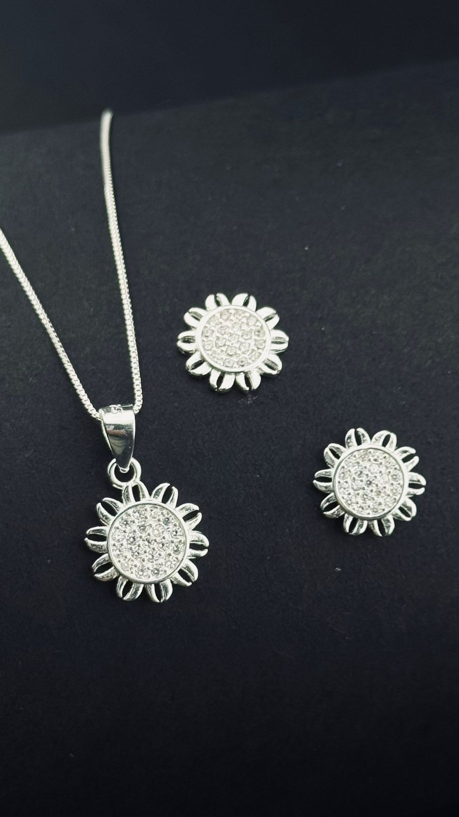 Set collar y aretes Girasol Brillante en Plata 925 Italiana