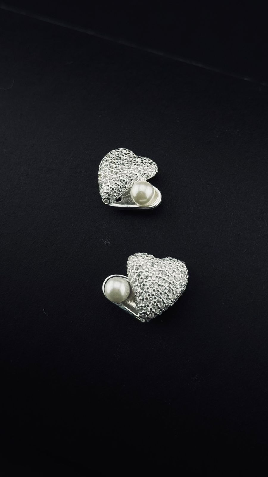 Pendientes Corazón Brillante con Perla en Plata 925