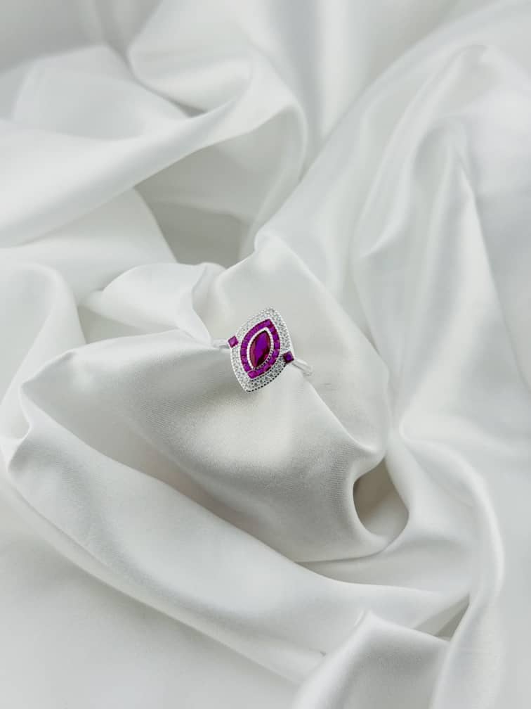 Anillo ojo místico con circonias en plata italiana 925