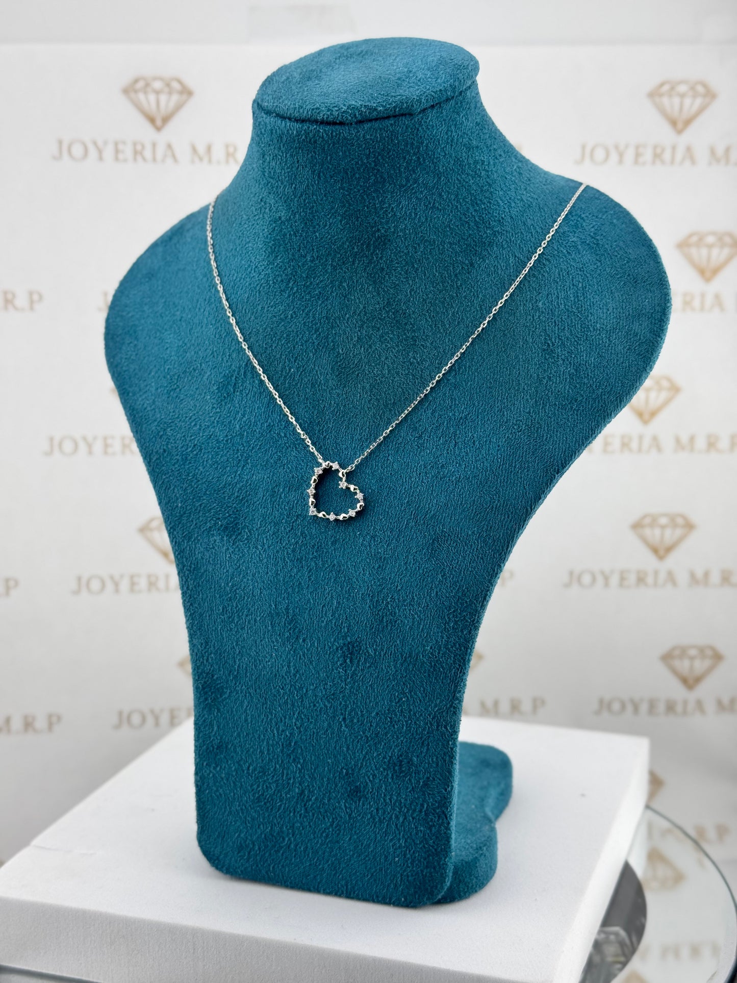 Gargantilla Corazón Infinito – Plata 925