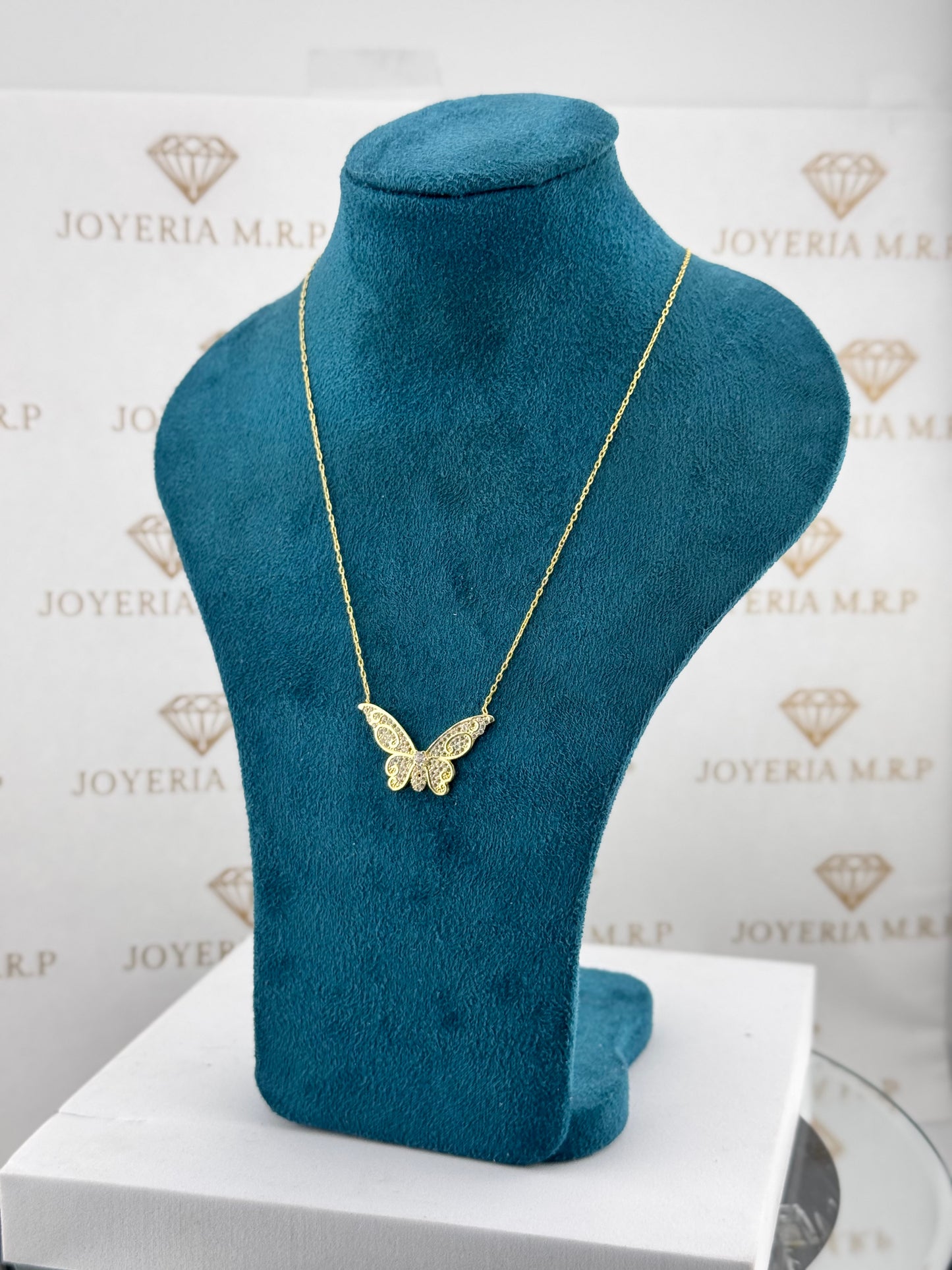 Gargantilla Mariposa Brillante – Plata 925 Bañada en Oro