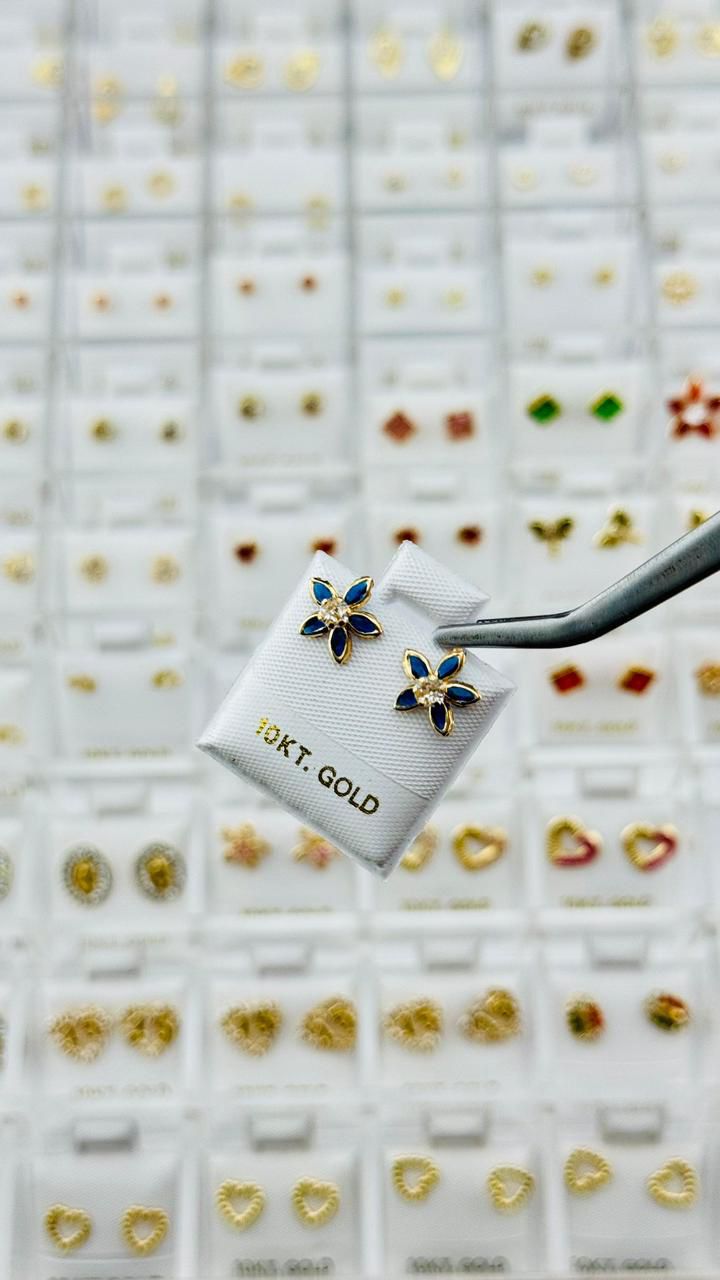 Aretes flor azul en Oro 10K