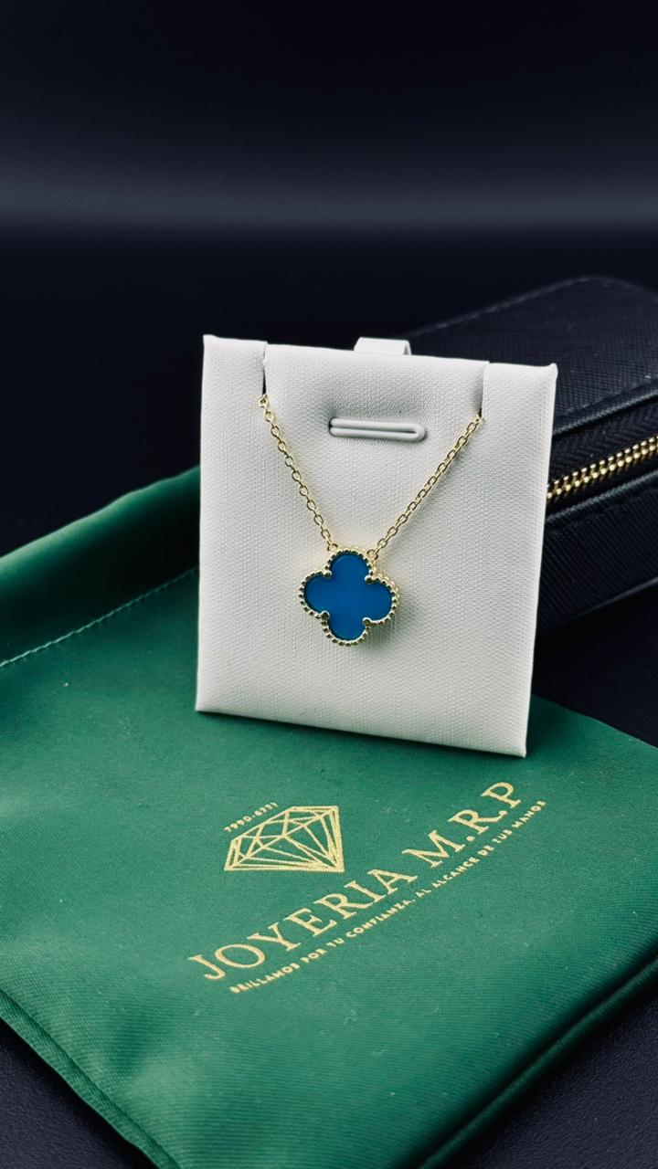 Collar Vibrante Trébol Azul
