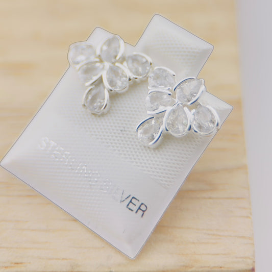 Aretes Flor Plata 925 con Zirconias Diseño Elegante
