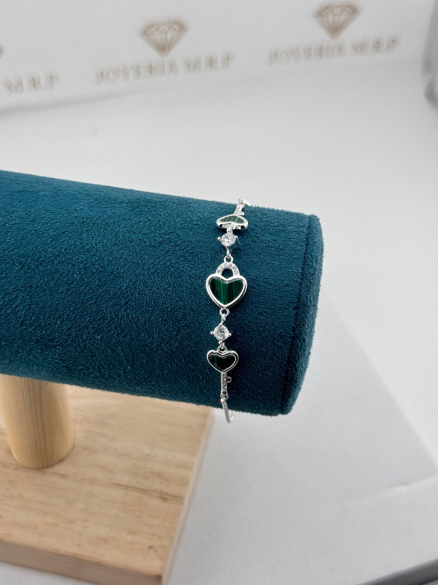Pulsera Corazones Elegance Ajustable – Plata 925