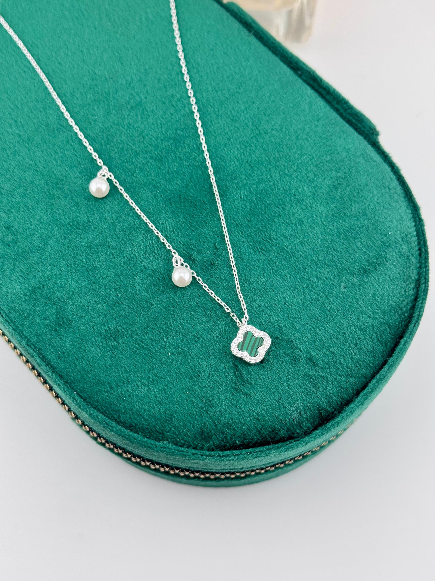 Gargantilla Doble Clover Perla – Plata 925