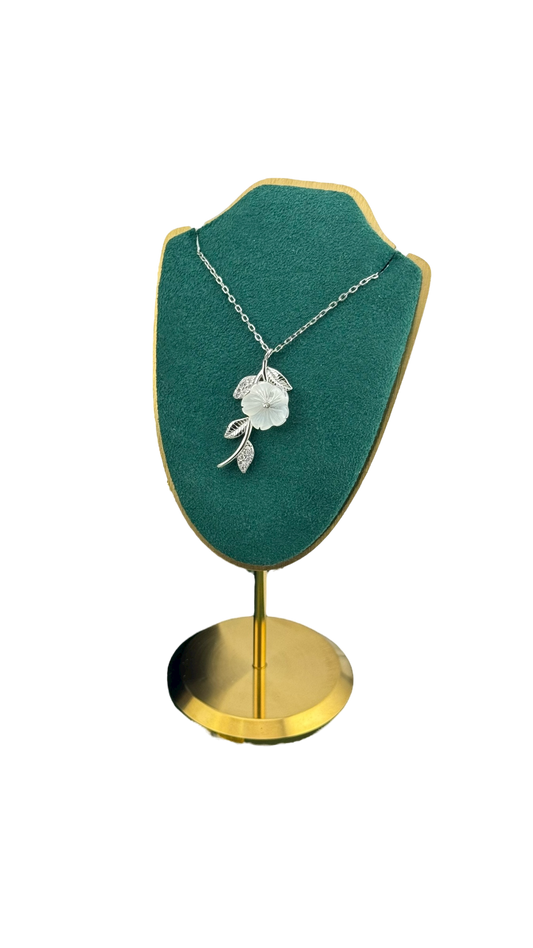 Collar flor en plata 925