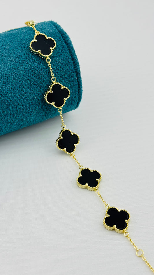 Trébol Negro con baño de oro