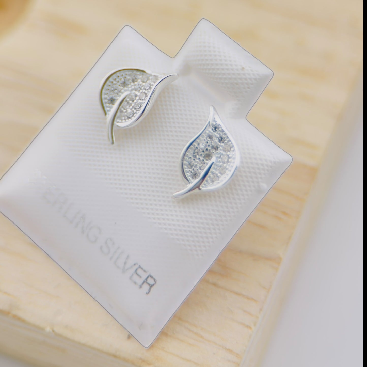 Aretes Hoja Plata 925 con Zirconias