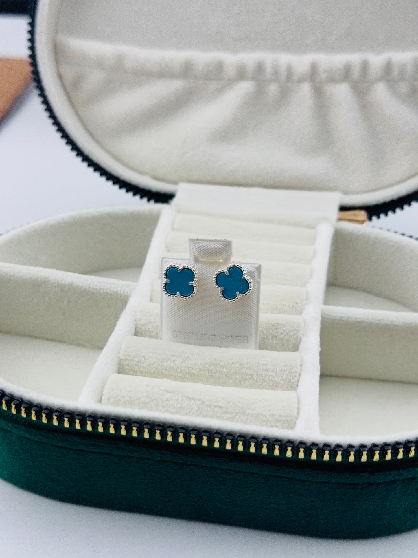 Aretes Trébol en Plata 925