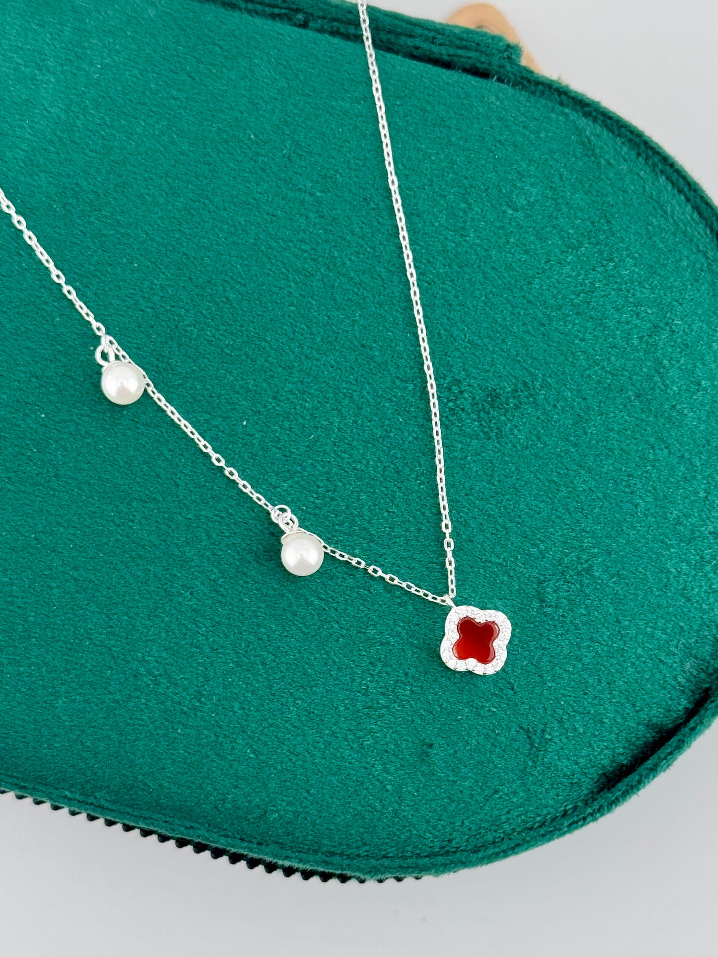 Gargantilla Doble Clover Perla – Plata 925