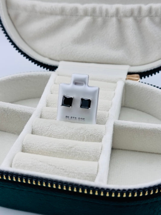 Aretes Cuadrados Plata 925 con Zirconia Negra