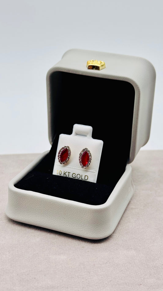 Aretes Marquesa Rubí en Oro 10K con Zirconias – Cierre de Enroscar