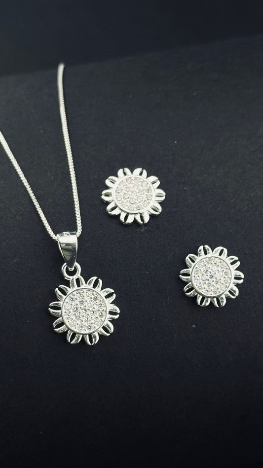 Set collar y aretes Girasol Brillante en Plata 925 Italiana