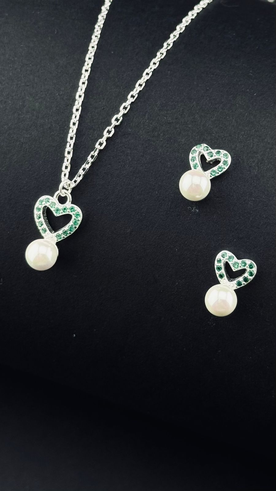 Set "Corazón Esmeralda" con Perla en Plata 925