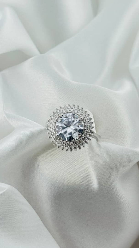 Anillo de plata italiana 925 con circonia doble halo blanca