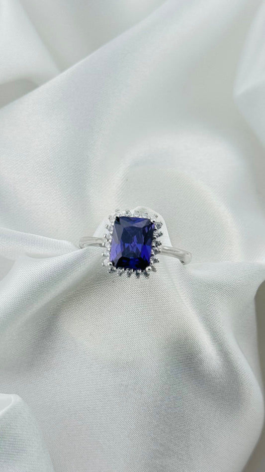 Anillo de plata italiana 925 con circonia azul zafiro corte esmeralda