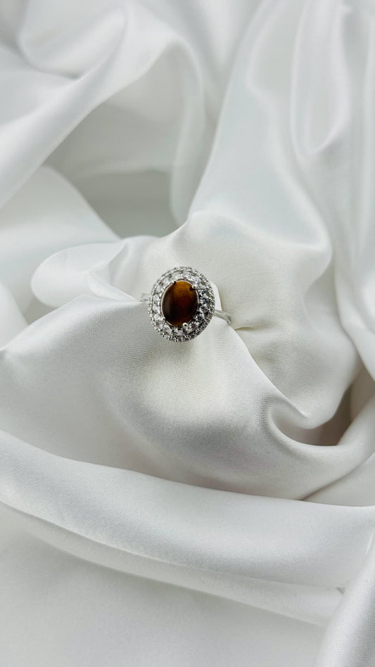 Anillo en plata italiana 925 con ojo de tigre y circonias