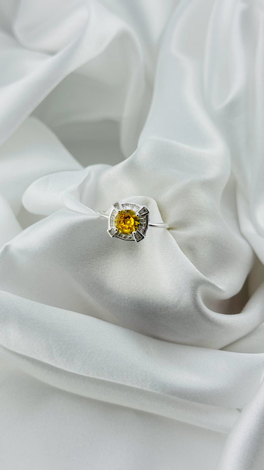 Anillo en plata italiana 925 con circonia amarilla