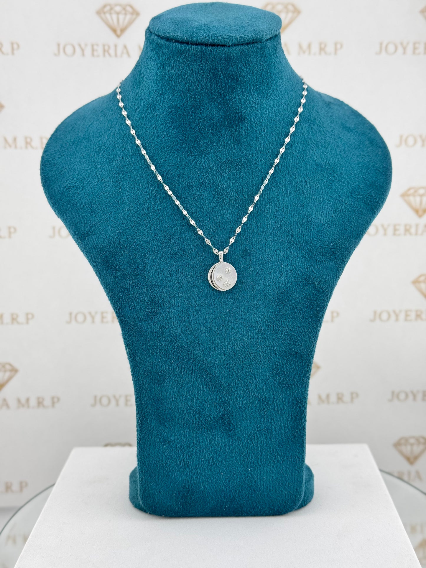 Gargantilla Luna y Estrellas Pearla – Plata 925