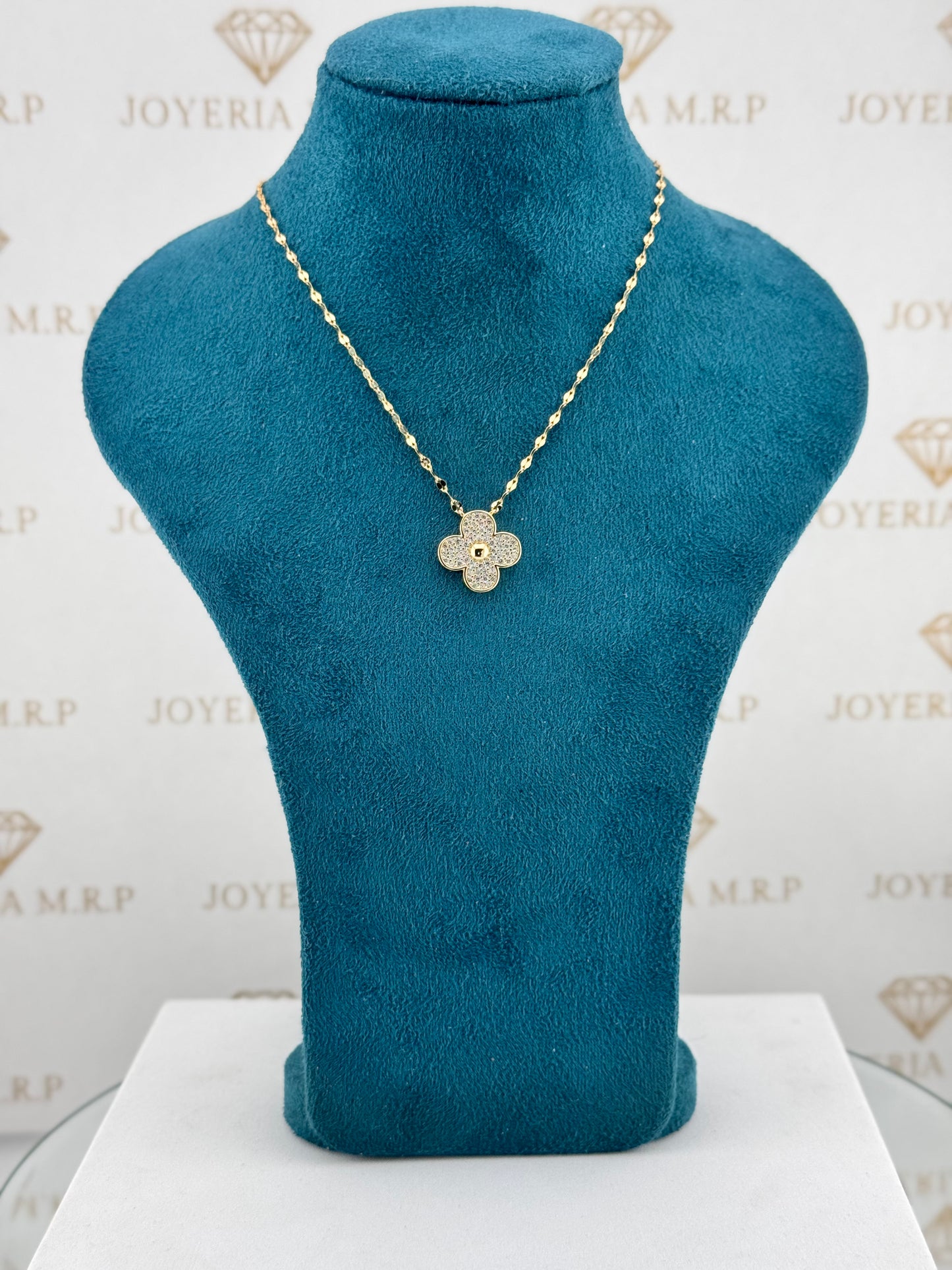 Gargantilla Trébol LV Inspired Brillante – Plata 925 Bañada en Oro Rosado