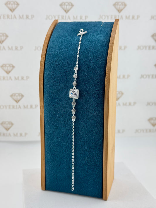 Pulsera Elegance Cuadrado Plata 925 – Diseño Brillante