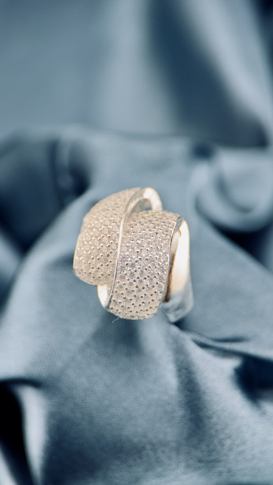 Anillo de plata 925 con diseño doble pavé brillante