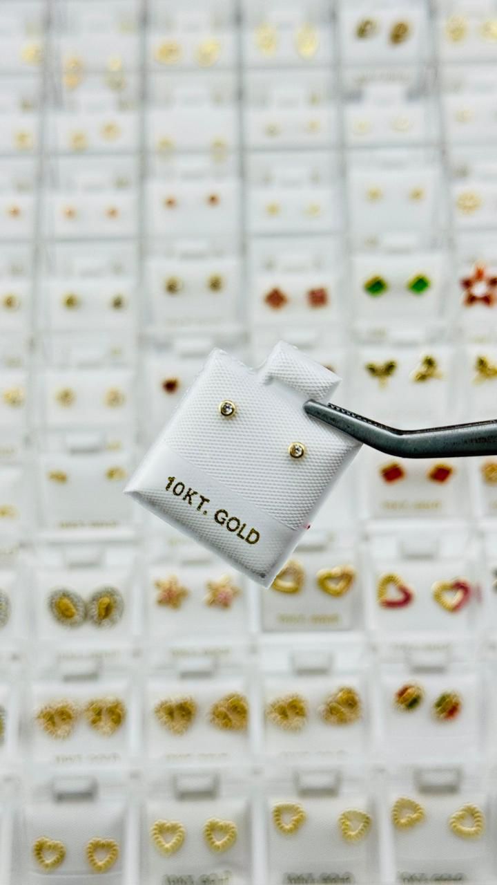 Aretes bolita 2mm en Oro 10K