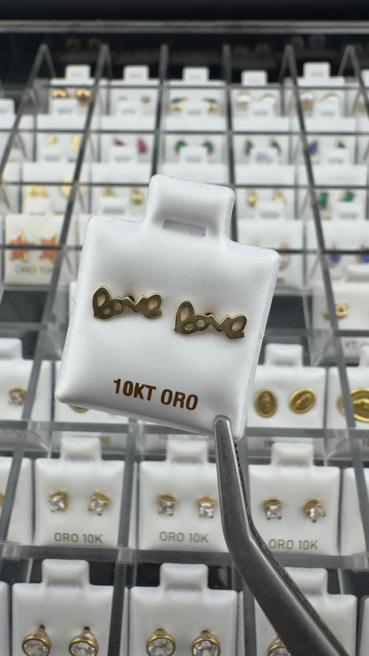 Aretes “Love” en Oro 10K