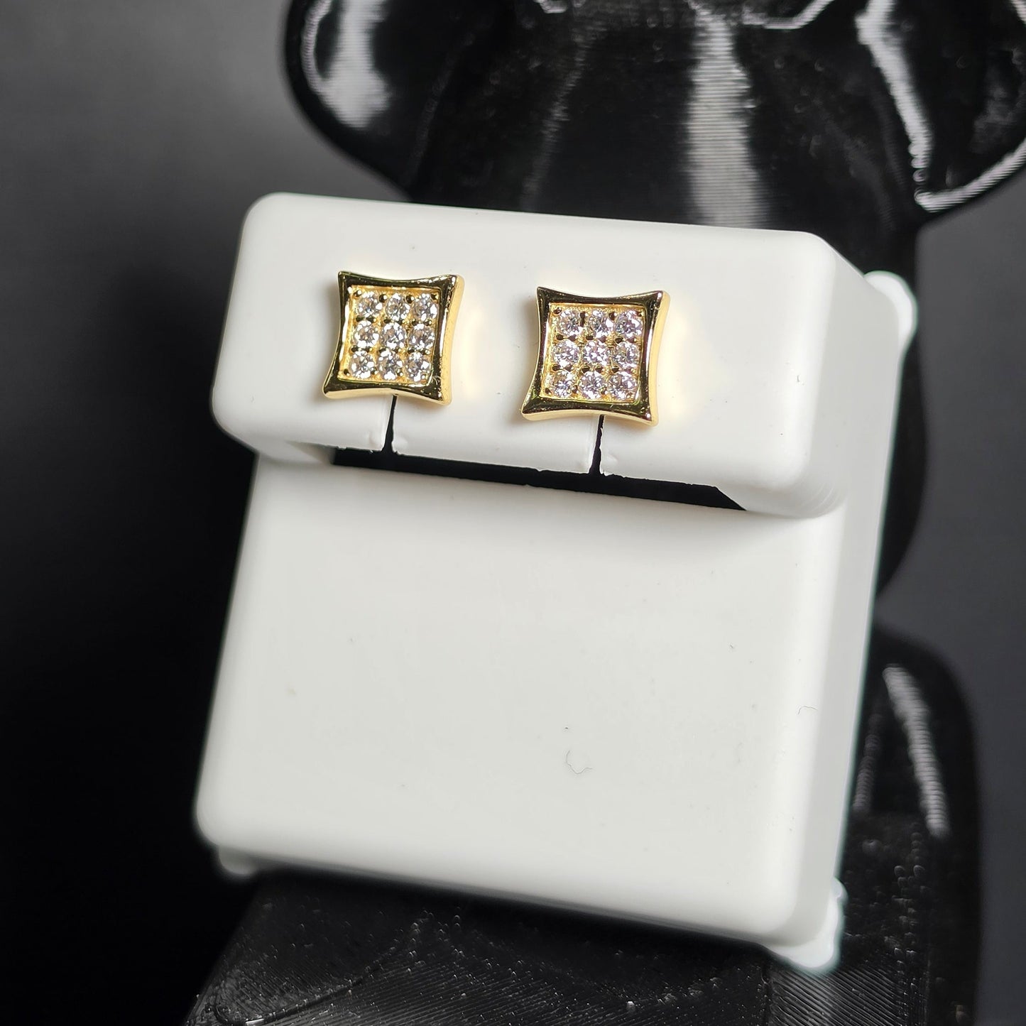 Aretes Vertex Pavé 0.28 CTW con Moissanita VVS en Plata 925