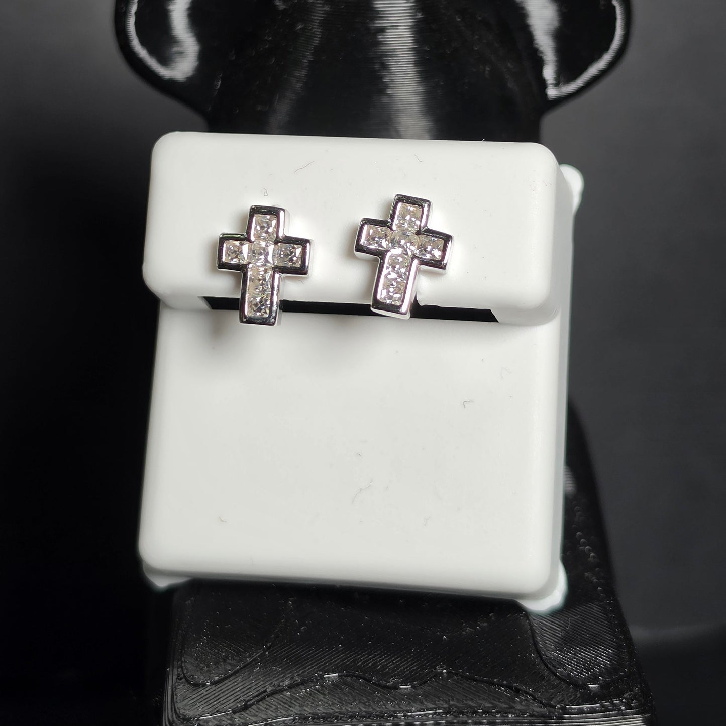 Aretes Cruz de Luz con Moissanita VVS en Plata 925