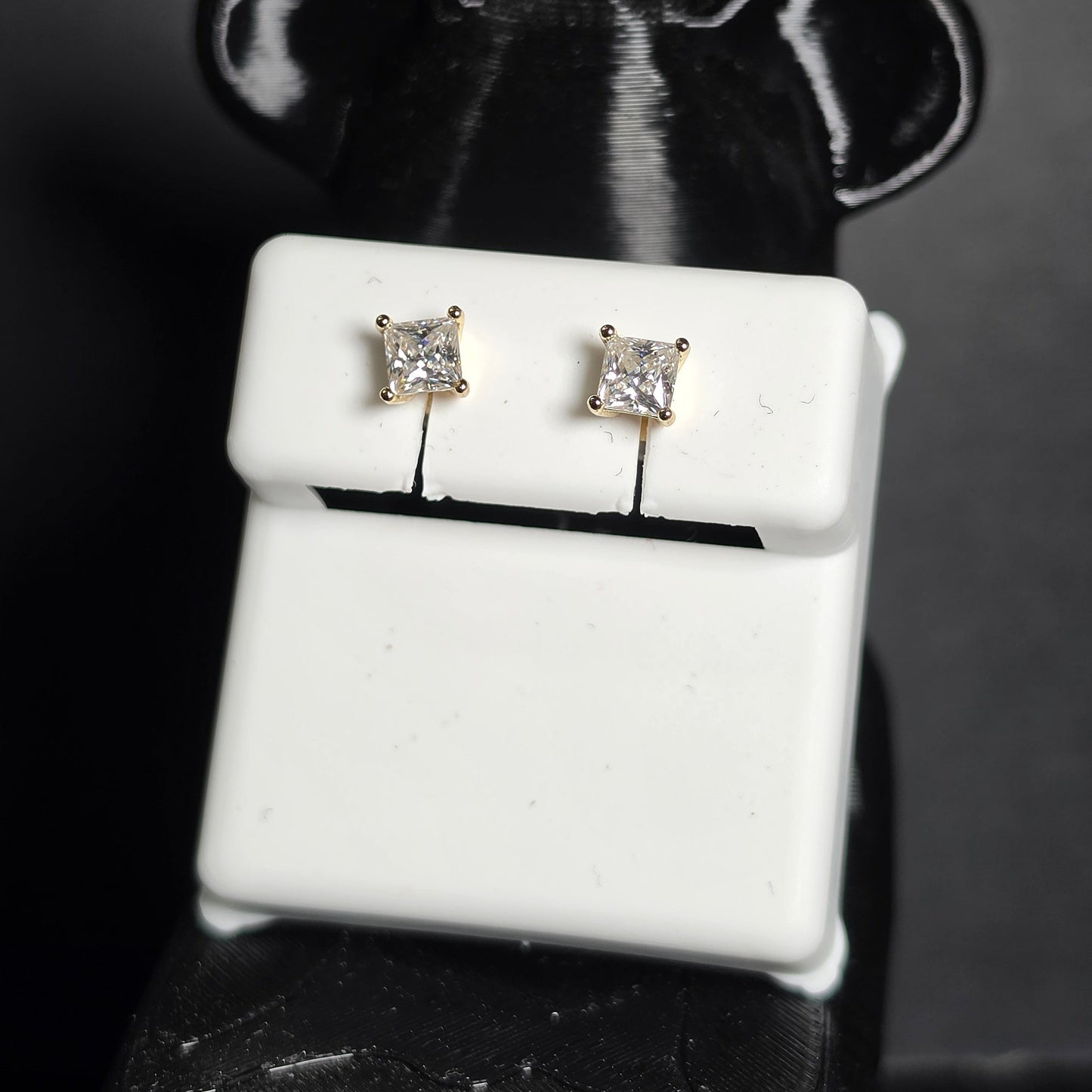 Aretes Legacy 0.80 CTW con Moissanita VVS en Plata 925